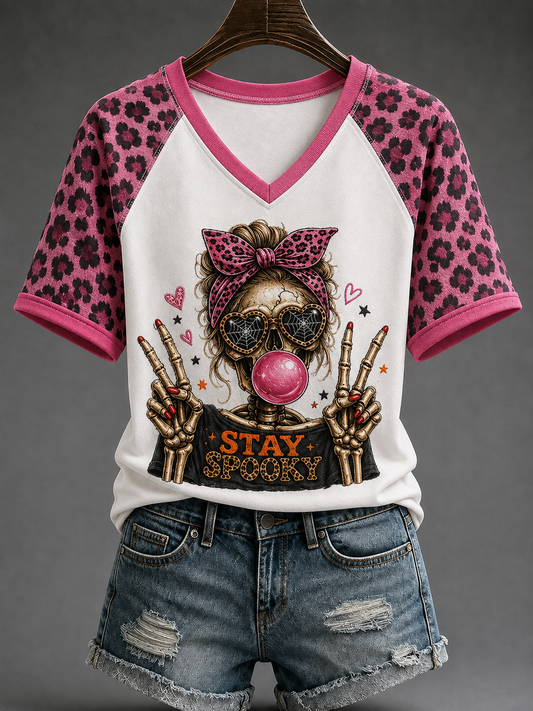 Women's Stay Spooky V-neck Off-shoulder Short-sleeved T-shirt